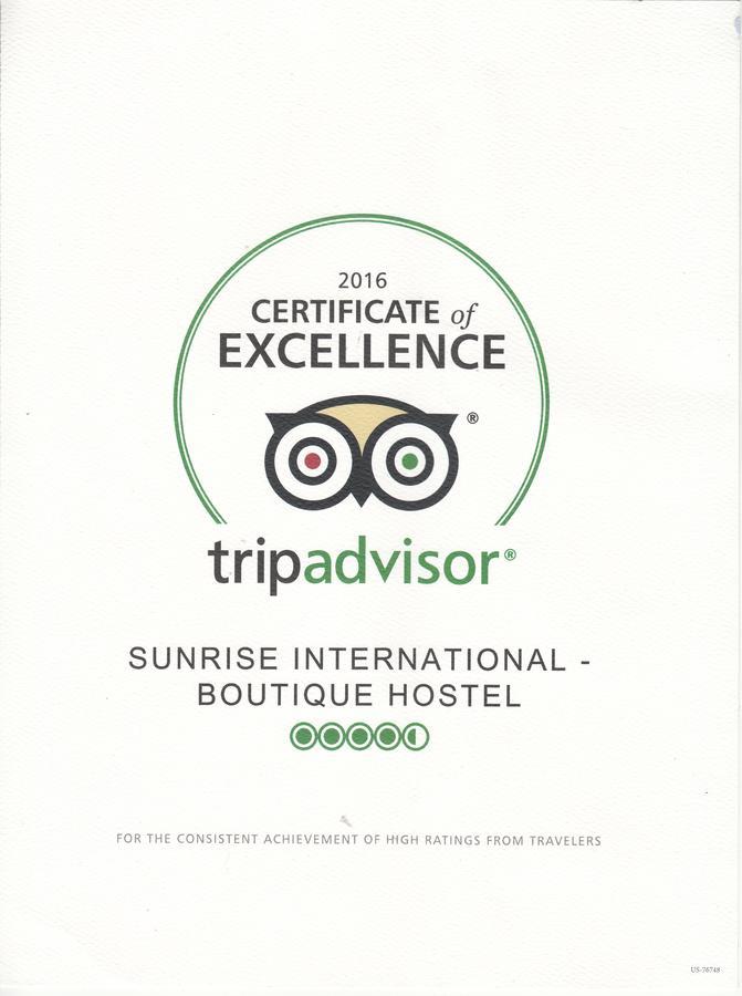 Sunrise International - Boutique Hostel Kowloon  Exterior foto