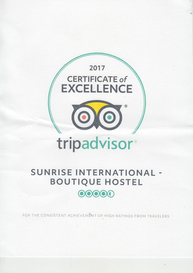 Sunrise International - Boutique Hostel Kowloon  Exterior foto